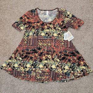 New Lularoe Perfect T Swing Shape 1/2 Sleeve Comfort Top Womens Size XXS (00-0)